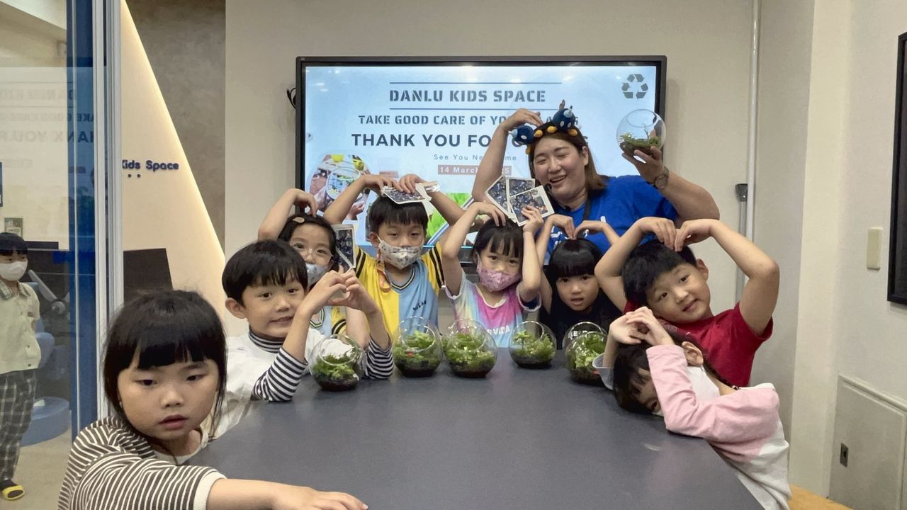 Dr. Green 綠博士｜全美語生態瓶主題課