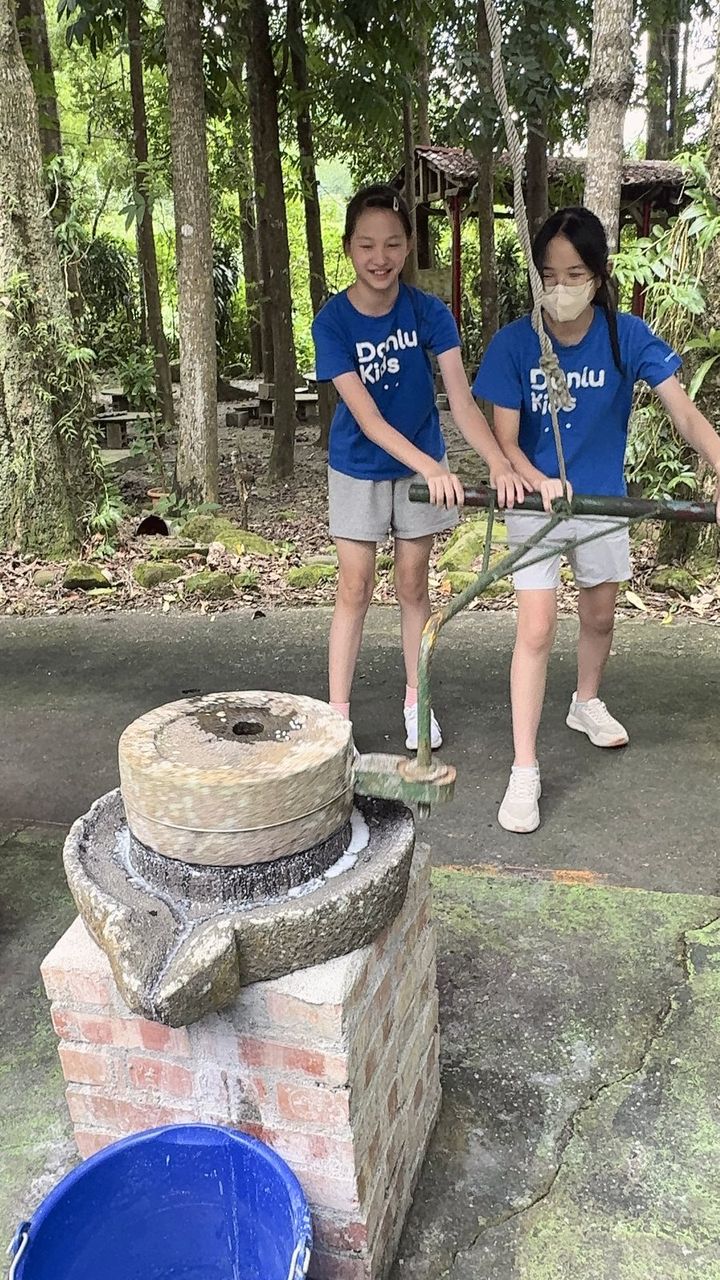 WEEK 4 文化島|踏進溪流、推起石磨的一天